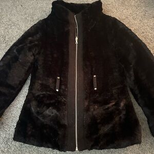 Faux fur Iz Byer Girl Coat size M (10/12).